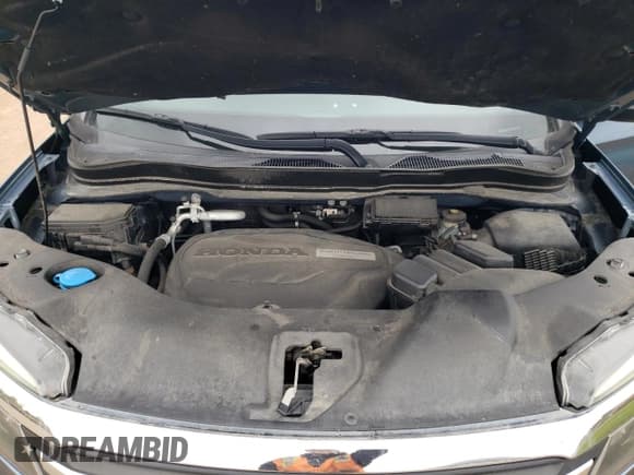 ✅ 2017 Honda Pilot EX-L • VIN: 5FNYF6H72HB023699 • Lot: 82439425. Listed on Copart with 63,725 mi. Free auction sales archive from the USA and detailed vehicle history report at DreamBid. Image 12.