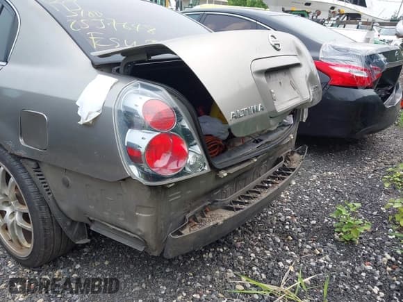 ✅ 2005 Nissan Altima S • VIN: 1N4AL11D35C252209 • Лот: 42925977. Опубликован ранее на IAAI с пробегом Не указан. Бесплатный доступ к архиву аукционных продаж из США и подробный отчёт об истории автомобиля на DreamBid. Изображение 6.