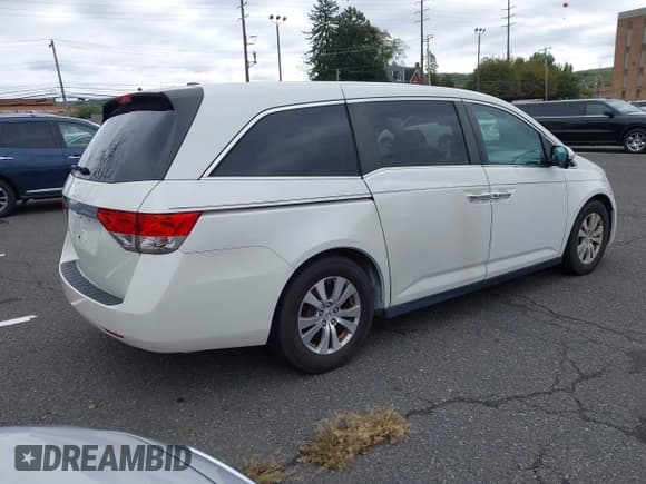 ✅ 2014 Honda Odyssey EX-L • VIN: 5FNRL5H60EB112388 • Лот: 43457450. Опубликован ранее на IAAI с пробегом 213 544 миль. Бесплатный доступ к архиву аукционных продаж из США и подробный отчёт об истории автомобиля на DreamBid. Изображение 4.