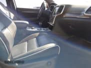 ✅ 2014 Jeep Grand Cherokee Overland • VIN: 1C4RJFCGXEC211468 • Lot: 43582477. Wystawiony na IAAI z przebiegiem 161 324 mil. Bezpłatny archiwum sprzedaży aukcyjnych z USA i szczegółowy raport historii pojazdu na DreamBid. Zdjęcie 5.