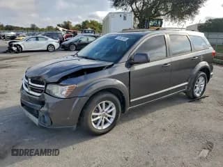 ✅ 2015 Dodge Journey SXT • VIN: 3C4PDCBG4FT564194 • Lot: 95937055. Wystawiony na Copart z przebiegiem 134 862 mil. Bezpłatny archiwum sprzedaży aukcyjnych z USA i szczegółowy raport historii pojazdu na DreamBid. Zdjęcie 1.