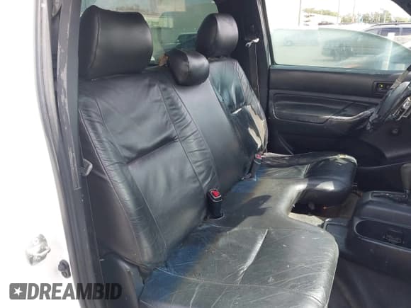 ✅ 2005 Toyota Tacoma • VIN: 5TENX22N25Z141925 • Lot: 43434810. Listed on IAAI with Not provided. Free auction sales archive from the USA and detailed vehicle history report at DreamBid. Image 8.