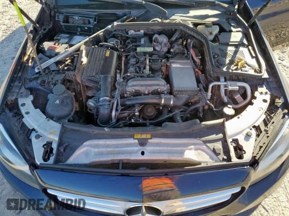 ✅ 2015 Mercedes-Benz C 300 • VIN: 55SWF4JB5FU058114 • Lot: 92315055. Listed on Copart with 126,407 mi. Free auction sales archive from the USA and detailed vehicle history report at DreamBid. Image 11.