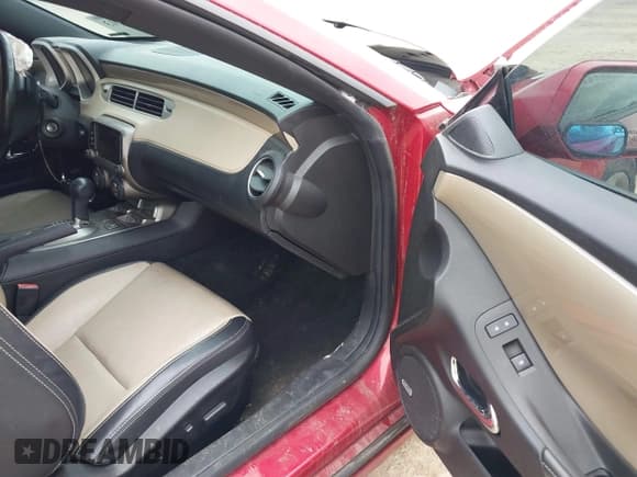 ✅ 2014 Chevrolet Camaro LT • VIN: 2G1FC1E37E9138764 • Лот: 42348013. Опубликован ранее на IAAI с пробегом 98 019 миль. Бесплатный доступ к архиву аукционных продаж из США и подробный отчёт об истории автомобиля на DreamBid. Изображение 5.