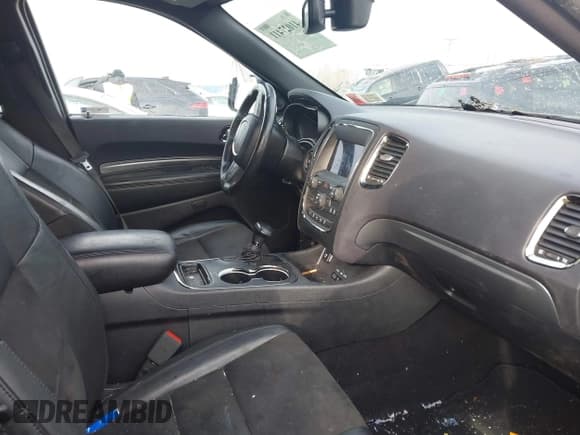 ✅ 2020 Dodge Durango GT Plus • VIN: 1C4RDJDG4LC146896 • Lot: 41027411. Wystawiony na IAAI z przebiegiem 109 850 mil. Bezpłatny archiwum sprzedaży aukcyjnych z USA i szczegółowy raport historii pojazdu na DreamBid. Zdjęcie 5.