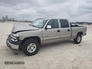 ✅ 2002 Chevrolet Silverado 1500HD LT • VIN: 1GCGK13U42F124754 • Лот: 47698515. Опубликован ранее на Copart с пробегом 239 762 миль. Бесплатный доступ к архиву аукционных продаж из США и подробный отчёт об истории автомобиля на DreamBid. Изображение 1.