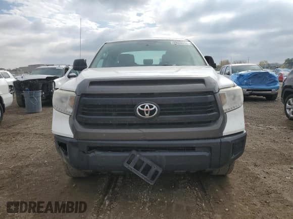 ✅ 2016 Toyota Tundra SR • VIN: 5TFUM5F12GX064657 • Lot: 89930255. Wystawiony na Copart z przebiegiem 468 083 mil. Bezpłatny archiwum sprzedaży aukcyjnych z USA i szczegółowy raport historii pojazdu na DreamBid. Zdjęcie 5.