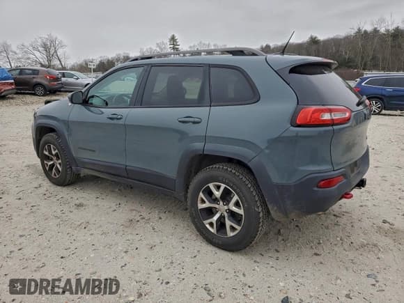 ✅ 2014 Jeep Cherokee Trailhawk • VIN: 1C4PJMBSXEW173045 • Lot: 95015875. Wystawiony na Copart z przebiegiem 150 829 mil. Bezpłatny archiwum sprzedaży aukcyjnych z USA i szczegółowy raport historii pojazdu na DreamBid. Zdjęcie 2.