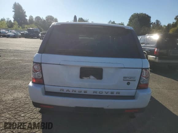 ✅ 2011 Land Rover Range Rover Sport SC • VIN: SALSH2E42BA295133 • Lot: 70910345. Listed on Copart with 91,359 mi. Free auction sales archive from the USA and detailed vehicle history report at DreamBid. Image 6.
