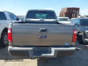 ✅ 2013 Ford F-250 XL • VIN: 1FT7X2B61DEB53308 • Lot: 42825106. Wystawiony na IAAI z przebiegiem 177 362 mil. Bezpłatny archiwum sprzedaży aukcyjnych z USA i szczegółowy raport historii pojazdu na DreamBid. Zdjęcie 16.