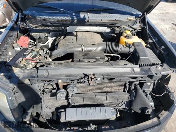 ✅ 2014 Ford F-150 XLT • VIN: 1FTFW1ET7EFC12027 • Лот: 92410225. Опубликован ранее на Copart с пробегом 133 506 миль. Бесплатный доступ к архиву аукционных продаж из США и подробный отчёт об истории автомобиля на DreamBid. Изображение 11.