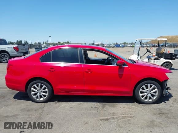 ✅ 2013 Volkswagen Jetta SE • VIN: 3VWDP7AJ4DM278719 • Lot: 42304489. Wystawiony na IAAI z przebiegiem 147 857 mil. Bezpłatny archiwum sprzedaży aukcyjnych z USA i szczegółowy raport historii pojazdu na DreamBid. Zdjęcie 13.