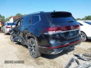 ✅ 2025 Volkswagen Atlas SEL Premium R-Line • VIN: 1V2FR2CA0SC561122 • Lot: 43309695. Listed on IAAI with 4,420 mi. Free auction sales archive from the USA and detailed vehicle history report at DreamBid. Image 3.