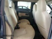 ✅ 2007 Chevrolet Colorado 2LT • VIN: 1GCDT13E078212382 • Лот: 61915934. Опубликован ранее на Copart с пробегом 122 969 миль. Бесплатный доступ к архиву аукционных продаж из США и подробный отчёт об истории автомобиля на DreamBid. Изображение 11.