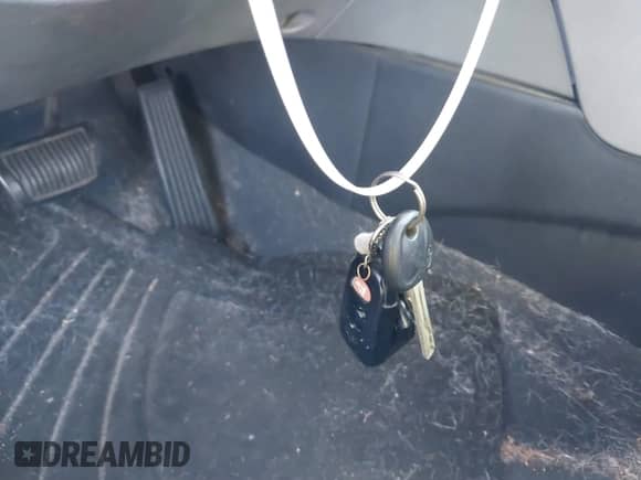 2011 Hyundai Sonata GLS с VIN 5NPEB4AC1BH270196, выставлен на аукционе IAAI как лот 43495901 с пробегом 132 885 миль миль и . История ставок и продаж доступна на DreamBid. Изображение 11.