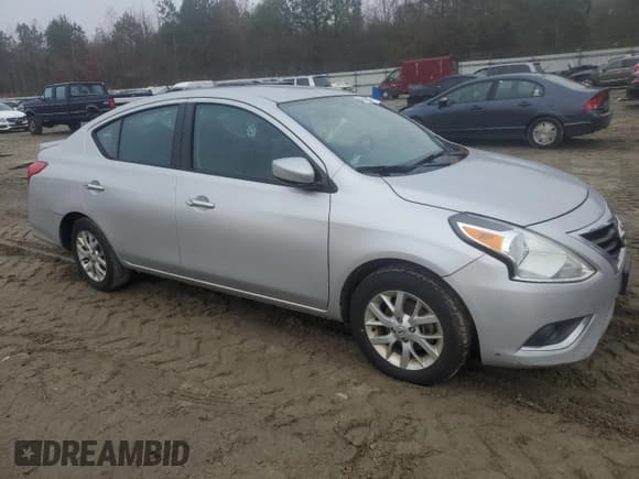 ✅ 2018 Nissan Versa SV • VIN: 3N1CN7AP3JL839098 • Lot: 84611954. Listed on Copart with 247,385 mi. Free auction sales archive from the USA and detailed vehicle history report at DreamBid. Image 4.