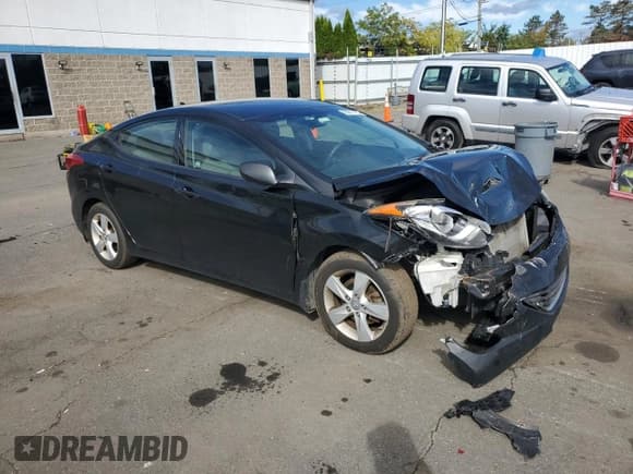 ✅ 2013 Hyundai Elantra GLS • VIN: 5NPDH4AE4DH381971 • Lot: 83877725. Listed on Copart with 123,871 mi. Free auction sales archive from the USA and detailed vehicle history report at DreamBid. Image 4.