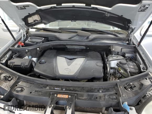 ✅ 2010 Mercedes-Benz M 350 • VIN: 4JGBB2FB5AA581641 • Lot: 70282745. Listed on Copart with 84,029 mi. Free auction sales archive from the USA and detailed vehicle history report at DreamBid. Image 12.