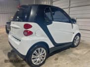 ✅ 2012 Smart fortwo Pure • VIN: WMEEJ3BA5CK540092 • Lot: 94611465. Wystawiony na Copart z przebiegiem 59 356 mil. Bezpłatny archiwum sprzedaży aukcyjnych z USA i szczegółowy raport historii pojazdu na DreamBid. Zdjęcie 4.