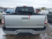 ✅ 2005 Toyota Tacoma PreRunner • VIN: 5TEJU62N15Z096264 • Lot: 41537776. Listed on IAAI with 124,778 mi. Free auction sales archive from the USA and detailed vehicle history report at DreamBid. Image 16.