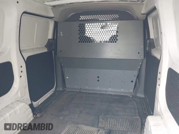 ✅ 2018 Nissan NV200 S • VIN: 3N6CM0KN1JK704497 • Lot: 42321496. Listed on IAAI with 208,470 mi. Free auction sales archive from the USA and detailed vehicle history report at DreamBid. Image 8.