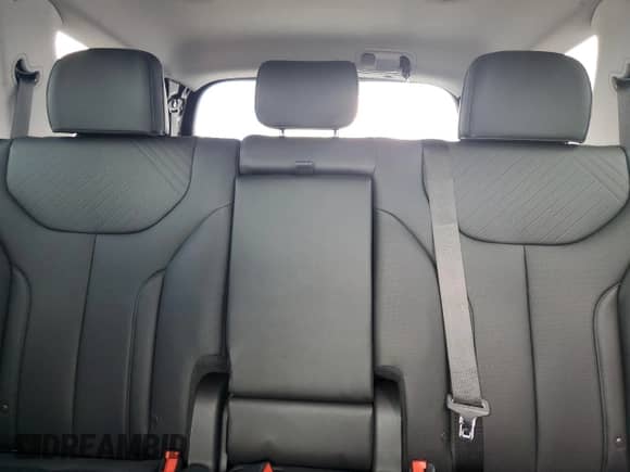 2024 Hyundai Palisade SEL с VIN KM8R4DGE0RU685400, выставлен на аукционе Copart как лот 70503994 с пробегом 3 792 миль миль и Списание • Salvage title. История ставок и продаж доступна на DreamBid. Изображение 10.