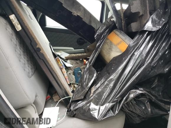 ✅ 2007 Chevrolet Equinox LS • VIN: 2CNDL23F976105234 • Лот: 53218015. Опубликован ранее на Copart с пробегом 153 023 миль. Бесплатный доступ к архиву аукционных продаж из США и подробный отчёт об истории автомобиля на DreamBid. Изображение 11.