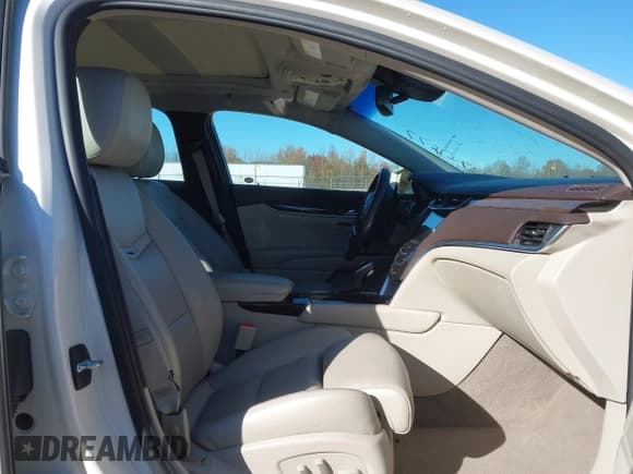 ✅ 2013 Cadillac XTS Luxury • VIN: 2G61P5S30D9132758 • Lot: 43727677. Wystawiony na IAAI z przebiegiem 131 188 mil. Bezpłatny archiwum sprzedaży aukcyjnych z USA i szczegółowy raport historii pojazdu na DreamBid. Zdjęcie 5.