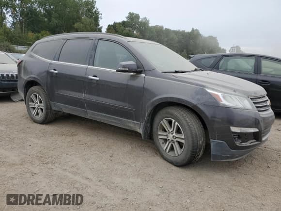 ✅ 2015 Chevrolet Traverse LT • VIN: 1GNKRHKD9FJ133007 • Lot: 64690664. Wystawiony na Copart z przebiegiem Nie podano. Bezpłatny archiwum sprzedaży aukcyjnych z USA i szczegółowy raport historii pojazdu na DreamBid. Zdjęcie 4.