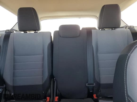 ✅ 2017 Ford Escape S • VIN: 1FMCU0F7XHUE72700 • Lot: 84961745. Listed on Copart with 82,483 mi. Free auction sales archive from the USA and detailed vehicle history report at DreamBid. Image 10.