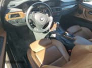 ✅ 2008 BMW 3 Series 335i • VIN: WBAWL73588P178854 • Лот: 71952745. Опубликован ранее на Copart с пробегом 186 195 миль. Бесплатный доступ к архиву аукционных продаж из США и подробный отчёт об истории автомобиля на DreamBid. Изображение 8.