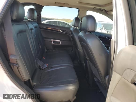 ✅ 2014 Chevrolet Captiva Sport LTZ • VIN: 3GNAL4EK2ES612074 • Lot: 55636405. Wystawiony na Copart z przebiegiem 57 986 mil. Bezpłatny archiwum sprzedaży aukcyjnych z USA i szczegółowy raport historii pojazdu na DreamBid. Zdjęcie 10.