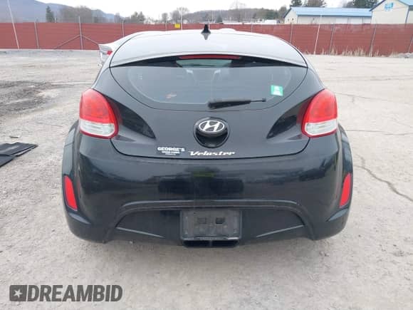 2012 Hyundai Veloster w/Black Int with VIN KMHTC6AD8CU066779, listed as a IAAI auction lot 41699960 with 160,875 mi miles and . Bid and sale history available at DreamBid. Image 17.