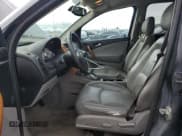 ✅ 2006 Saturn VUE • VIN: 5GZCZ53496S890654 • Lot: 43620275. Wystawiony na Copart z przebiegiem 172 980 mil. Bezpłatny archiwum sprzedaży aukcyjnych z USA i szczegółowy raport historii pojazdu na DreamBid. Zdjęcie 7.