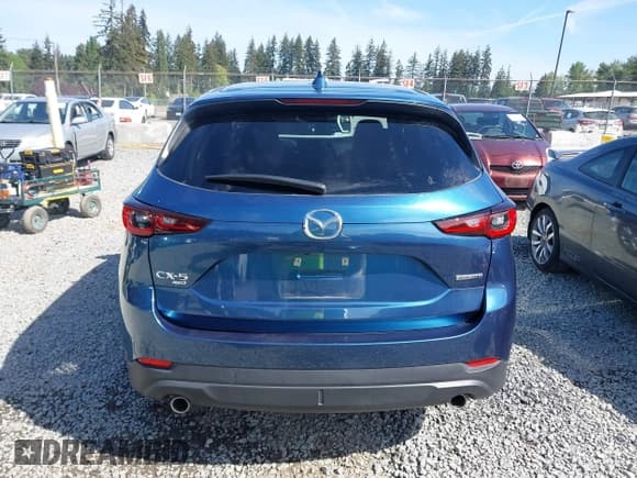 ✅ 2023 Mazda CX-5 S Preferred • VIN: JM3KFBCM9P0258634 • Lot: 42224168. Listed on IAAI with 9,519 mi. Free auction sales archive from the USA and detailed vehicle history report at DreamBid. Image 17.
