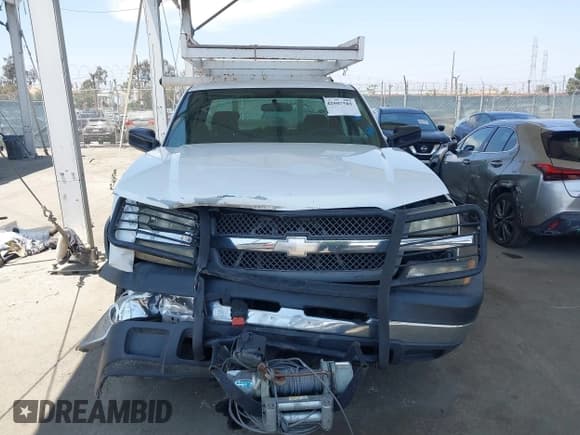 ✅ 2004 Chevrolet Silverado 1500 • VIN: 1GBHC23134F129481 • Лот: 42507585. Опубликован ранее на IAAI с пробегом 393 339 миль. Бесплатный доступ к архиву аукционных продаж из США и подробный отчёт об истории автомобиля на DreamBid. Изображение 12.