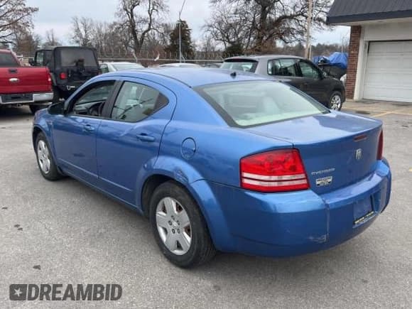 ✅ 2008 Dodge Avenger SE • VIN: 1B3LC46K98N631754 • Лот: 44966925. Опубликован ранее на Copart с пробегом 134 219 миль. Бесплатный доступ к архиву аукционных продаж из США и подробный отчёт об истории автомобиля на DreamBid. Изображение 3.