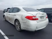 ✅ 2013 Infiniti M • VIN: JN1BY1AP5DM512325 • Лот: 42911685. Опубликован ранее на IAAI с пробегом 98 589 миль. Бесплатный доступ к архиву аукционных продаж из США и подробный отчёт об истории автомобиля на DreamBid. Изображение 3.