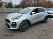 ✅ 2021 Kia Sportage S • VIN: KNDP63AC9M7888896 • Lot: 90811945. Listed on Copart with 35,982 mi. Free auction sales archive from the USA and detailed vehicle history report at DreamBid. Image 1.