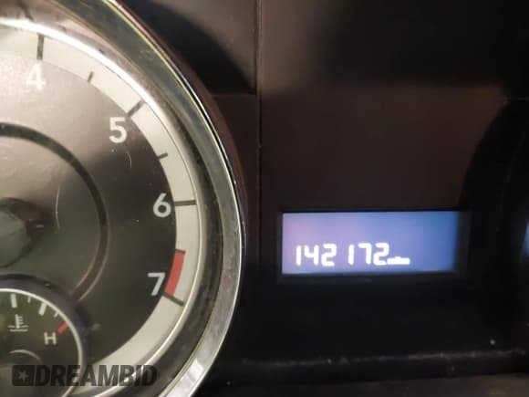 ✅ 2015 Dodge Grand Caravan SXT • VIN: 2C4RDGCG1FR512698 • Lot: 43391933. Wystawiony na IAAI z przebiegiem 142 172 mil. Bezpłatny archiwum sprzedaży aukcyjnych z USA i szczegółowy raport historii pojazdu na DreamBid. Zdjęcie 7.