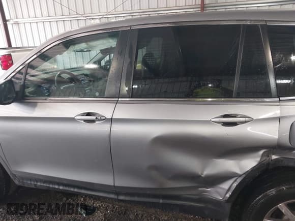 ✅ 2019 Honda Pilot EX-L • VIN: 5FNYF5H52KB034928 • Lot: 42749183. Listed on IAAI with 82,661 mi. Free auction sales archive from the USA and detailed vehicle history report at DreamBid. Image 14.