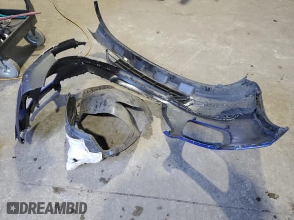 ✅ 2023 Hyundai Venue SEL • VIN: KMHRC8A38PU215694 • Lot: 87973275. Listed on Copart with Not provided. Free auction sales archive from the USA and detailed vehicle history report at DreamBid. Image 12.