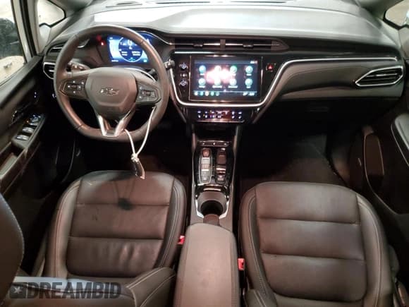 ✅ 2023 Chevrolet Bolt EV 2LT • VIN: 1G1FX6S03P4202350 • Lot: 84632754. Wystawiony na Copart z przebiegiem 24 474 mil. Bezpłatny archiwum sprzedaży aukcyjnych z USA i szczegółowy raport historii pojazdu na DreamBid. Zdjęcie 8.