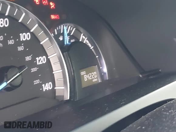 ✅ 2014 Toyota Camry SE • VIN: 4T1BF1FK1EU370729 • Lot: 43592969. Wystawiony na IAAI z przebiegiem 84 220 mil. Bezpłatny archiwum sprzedaży aukcyjnych z USA i szczegółowy raport historii pojazdu na DreamBid. Zdjęcie 16.