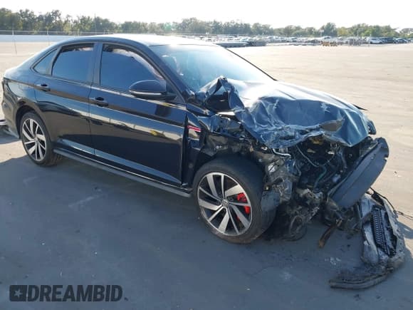 ✅ 2019 Volkswagen Jetta S • VIN: 3VW5T7BU0KM244489 • Lot: 43802963. Listed on IAAI with 65,642 mi. Free auction sales archive from the USA and detailed vehicle history report at DreamBid. Image 1.