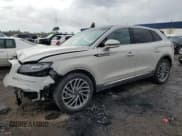 ✅ 2019 Lincoln Nautilus Reserve • VIN: 2LMPJ8L9XKBL41525 • Лот: 85336085. Опубликован ранее на Copart с пробегом 100 618 миль. Бесплатный доступ к архиву аукционных продаж из США и подробный отчёт об истории автомобиля на DreamBid. Изображение 1.