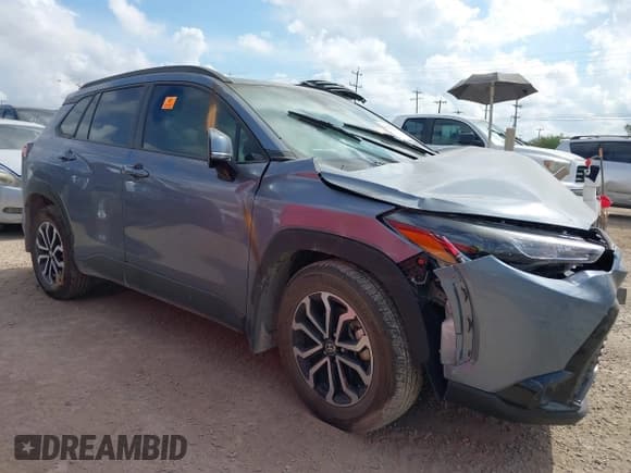 ✅ 2024 Toyota Corolla Cross Hybrid S • VIN: 7MUFBABG0RV020690 • Лот: 43535431. Опубликован ранее на IAAI с пробегом Не указан. Бесплатный доступ к архиву аукционных продаж из США и подробный отчёт об истории автомобиля на DreamBid. Изображение 1.