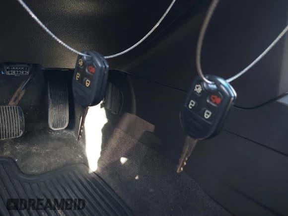 ✅ 2015 Ford Explorer XLT • VIN: 1FM5K8D89FGA55086 • Lot: 41685799. Listed on IAAI with 127,771 mi. Free auction sales archive from the USA and detailed vehicle history report at DreamBid. Image 11.