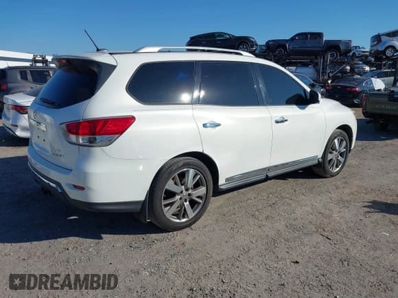 ✅ 2014 Nissan Pathfinder S • VIN: 5N1AR2MM0EC640150 • Lot: 43267387. Listed on IAAI with 229,317 mi. Free auction sales archive from the USA and detailed vehicle history report at DreamBid. Image 4.