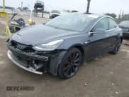✅ 2020 Tesla Model 3 Performance • VIN: 5YJ3E1EC3LF802068 • Lot: 41886024. Wystawiony na IAAI z przebiegiem 50 271 mil. Bezpłatny archiwum sprzedaży aukcyjnych z USA i szczegółowy raport historii pojazdu na DreamBid. Zdjęcie 2.